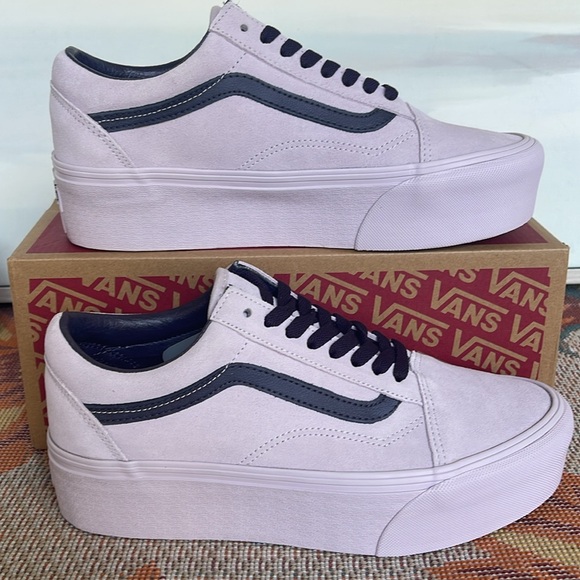 Vans WMNS Old Skool StackformSuede LavenderVN0009PZLAEPlatforms Sneakers